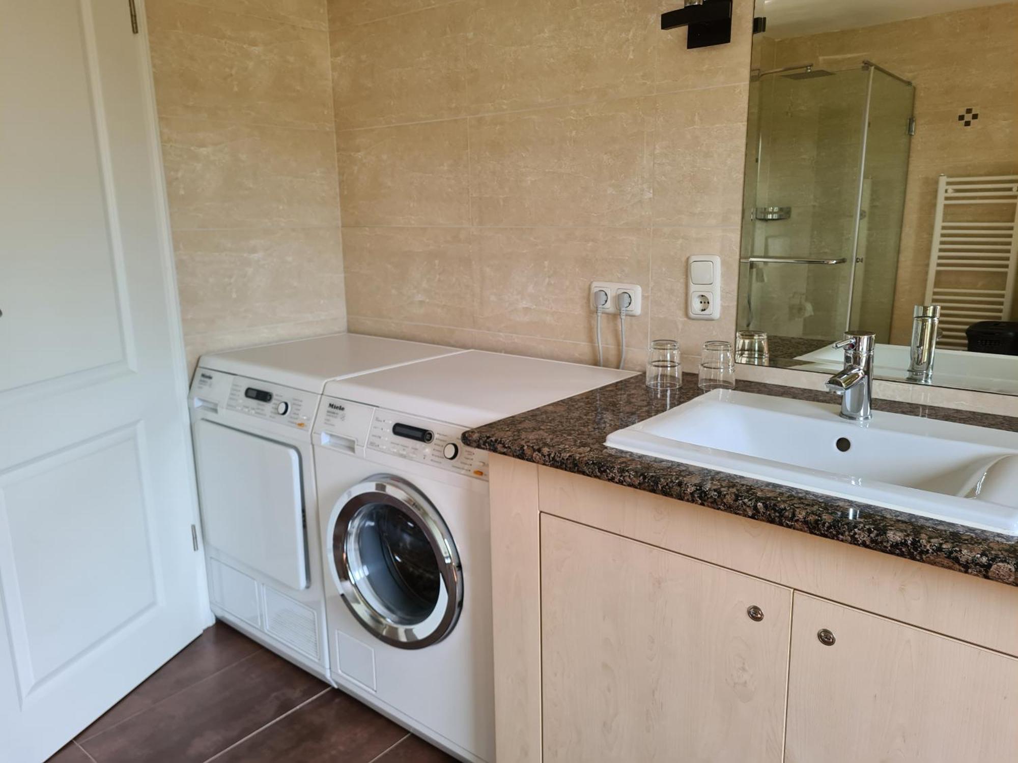 Ferienhaus Saupe Schaprode Esterno foto